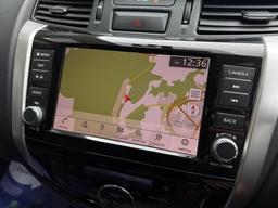 Nissan Navara 2.3 dCi Tekna Auto 4WD Euro 6 4dr at 3th