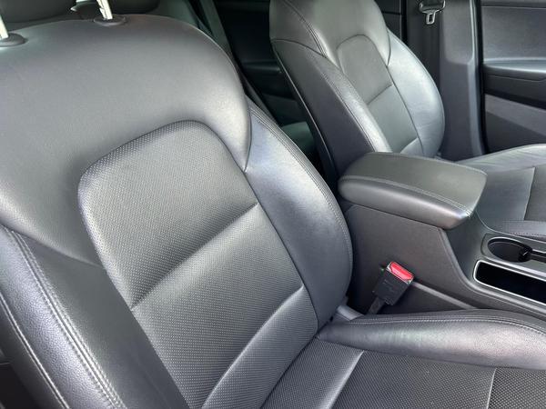 Hyundai TUCSON 1.6 GDi Premium Euro 6 (s/s) 5dr