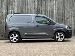 Peugeot Partner 1.5 BlueHDi 1000 Asphalt Standard Panel Van EAT8 SWB Euro 6 (s/s) 5dr at 15th