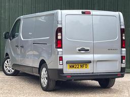 Renault Trafic 2.0 dCi Blue LL30 Sport L2 H1 Euro 6 (s/s) 5dr at 15th