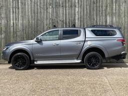 Mitsubishi L200 2.4 DI-D DC Barbarian Auto 4WD Euro 6 4dr at 11th
