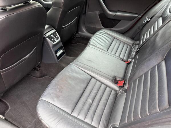 Skoda Octavia 2.0 TDI Elegance Euro 5 (s/s) 5dr