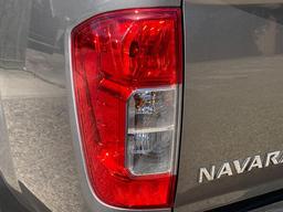 Nissan Navara 2.3 dCi Tekna Auto 4WD Euro 6 4dr at 51th