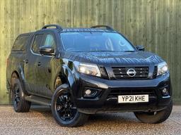 Nissan Navara 2.3 dCi N-Guard Auto 4WD Euro 6 4dr at 0th