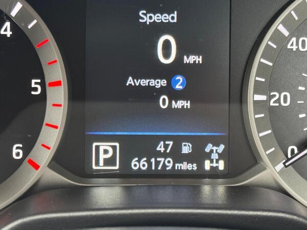 Nissan Navara 2.3 dCi Tekna Auto 4WD Euro 6 4dr