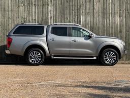Nissan Navara 2.3 dCi Tekna Auto 4WD Euro 6 4dr at 18th