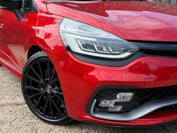 Renault Clio 1.6 TCe Renaultsport Nav Trophy EDC Euro 6 (s/s) 5dr