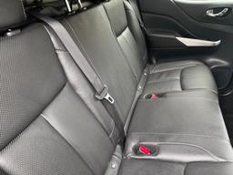 Nissan Navara 2.3 dCi Tekna Auto 4WD Euro 6 4dr at 18th