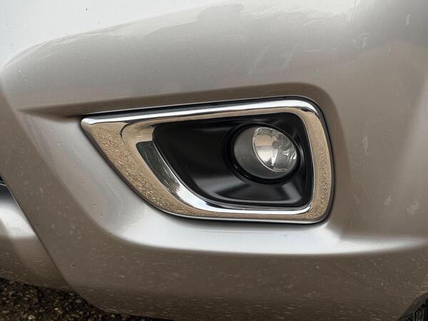 Nissan Navara 2.3 dCi Tekna Auto 4WD Euro 6 4dr