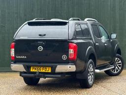 Nissan Navara 2.3 dCi Tekna 4WD Euro 6 (s/s) 4dr at 22th