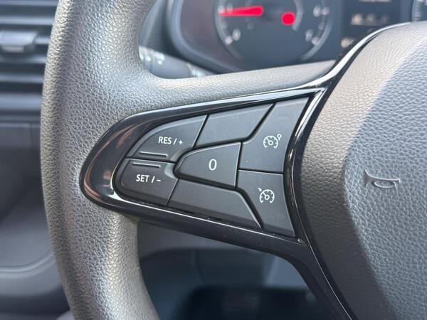 Renault Trafic 2.0 dCi Blue SL28 Business+ L1 H1 Euro 6 (s/s) 5dr