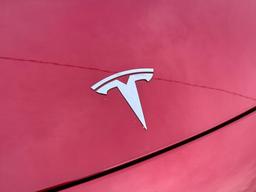 Tesla Model 3 (Dual Motor) Performance Auto 4WDE 4dr (Performance Upgrade) at 38th