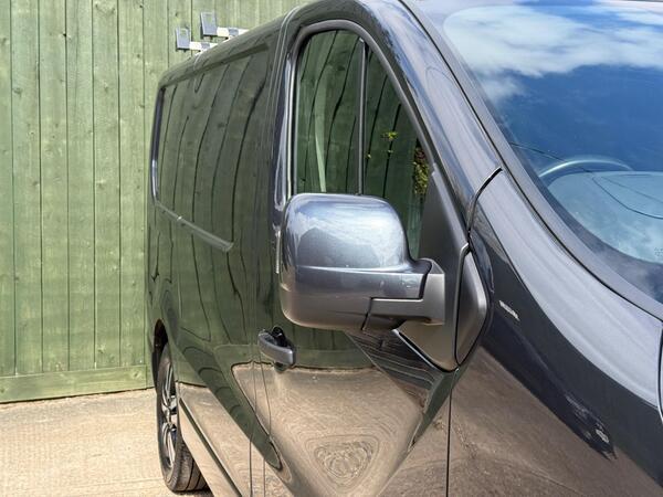 Renault Trafic 2.0 dCi Blue SL28 Sport+ L1 H1 Euro 6 (s/s) 5dr