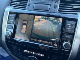 Nissan Navara 2.3 dCi N-Guard Auto 4WD Euro 6 4dr at 2th
