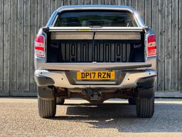 Mitsubishi L200 2.4 DI-D DC Barbarian Auto 4WD Euro 6 4dr at 17th