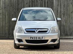 Vauxhall Meriva 1.6i 16v Club 5dr at 5th