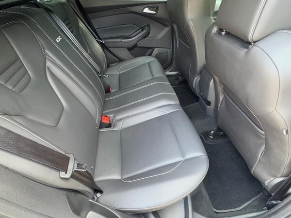 Ford Focus 2.0T EcoBoost ST-3 Euro 6 (s/s) 5dr