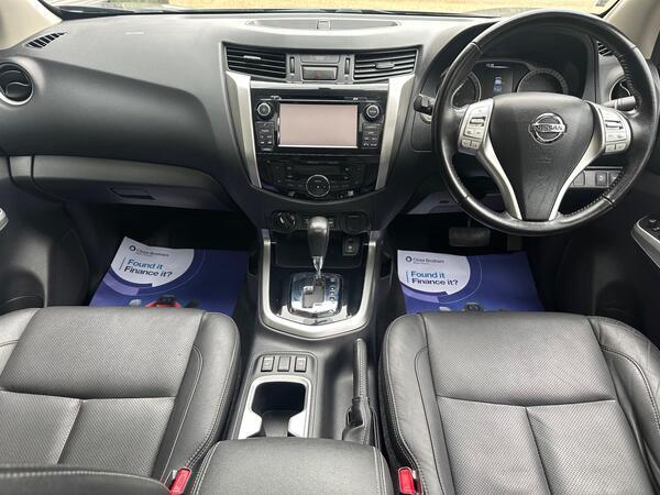 Nissan Navara 2.3 dCi Tekna Auto 4WD Euro 6 4dr