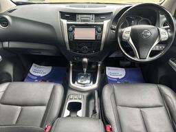 Nissan Navara 2.3 dCi Tekna Auto 4WD Euro 6 4dr at 2th