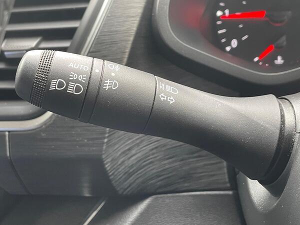 Renault Trafic 2.0 dCi Blue LL30 Sport L2 H1 Euro 6 (s/s) 5dr