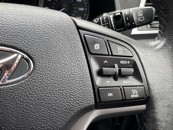Hyundai TUCSON 1.7 CRDi Blue Drive SE Nav Euro 6 (s/s) 5dr