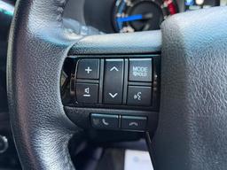 Toyota Hilux 2.8 D-4D Invincible X Auto 4WD Euro 6 (s/s) 4dr at 21th