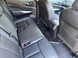 Nissan Navara 2.3 dCi Tekna 4WD Euro 6 (s/s) 4dr at 14th