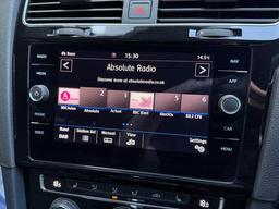 Volkswagen Golf 2.0 TSI R DSG 4Motion Euro 6 (s/s) 5dr at 20th