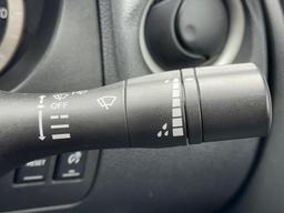 Nissan Navara 2.3 dCi N-Guard Auto 4WD Euro 6 4dr at 22th