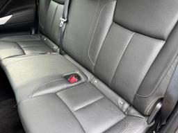 Nissan Navara 2.3 dCi Tekna Auto 4WD Euro 6 4dr at 39th