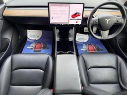 Tesla Model 3 (Dual Motor) Performance Auto 4WDE 4dr (Performance Upgrade) at 2th