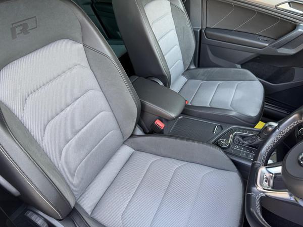Volkswagen Tiguan 2.0 TDI R-Line Tech DSG 4Motion Euro 6 (s/s) 5dr