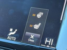 Volvo XC90 2.0 D5 PowerPulse Inscription Auto 4WD Euro 6 (s/s) 5dr at 35th