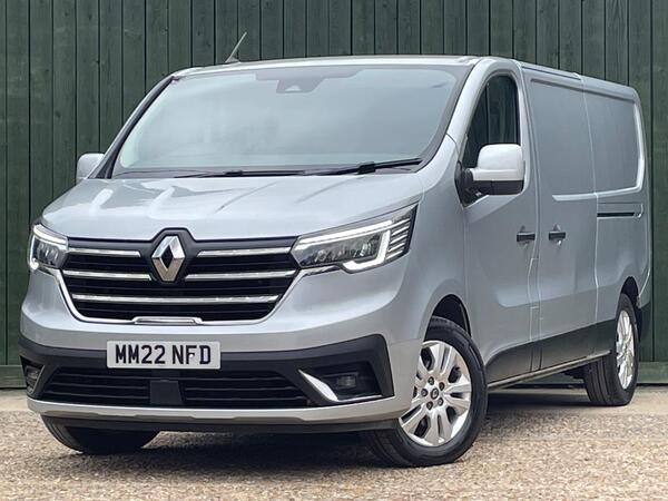Renault Trafic 2.0 dCi Blue LL30 Sport L2 H1 Euro 6 (s/s) 5dr
