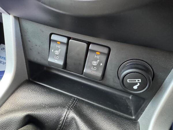 Isuzu D-Max 2.5 TD Utah Huntsman 4x4 4dr