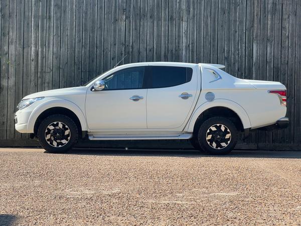 Mitsubishi L200 2.4 DI-D DC Barbarian Auto 4WD Euro 6 4dr