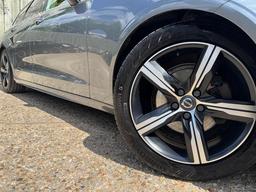 Volvo V90 2.0 D4 R-Design Auto Euro 6 (s/s) 5dr at 28th