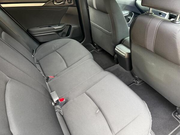 Honda Civic 1.5 VTEC Turbo Sport CVT Euro 6 (s/s) 5dr