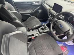 Ford Focus 2.3T EcoBoost ST Euro 6 (s/s) 5dr at 4th