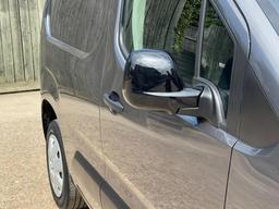 Citroen Berlingo 1.5 BlueHDi 1000 Enterprise M Pro SWB Euro 6 (s/s) 5dr at 36th