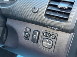 Mitsubishi L200 2.5 DI-D Barbarian 4WD Euro 5 4dr (LB) at 37th