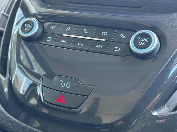 Ford Transit Courier 1.5 TDCi Sport L1 Euro 6 5dr