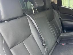 Nissan Navara 2.3 dCi Tekna 4WD Euro 6 (s/s) 4dr at 12th