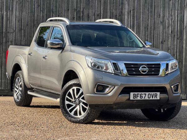 Nissan Navara 2.3 dCi Tekna Auto 4WD Euro 6 4dr