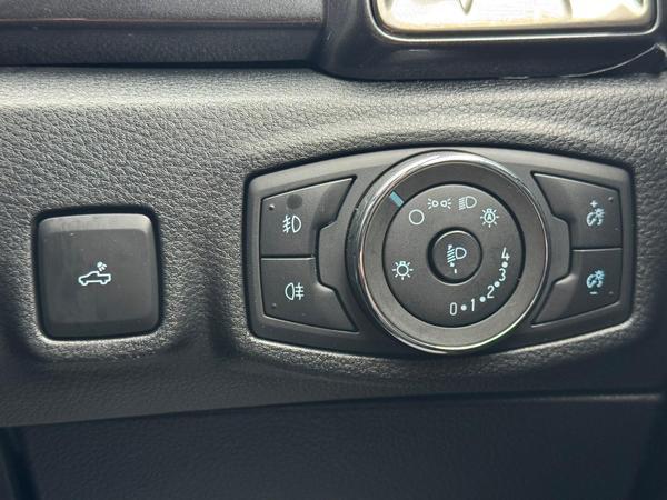 Ford Ranger 2.0 EcoBlue Thunder Auto 4WD Euro 6 (s/s) 4dr