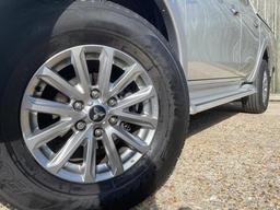Mitsubishi L200 2.4 DI-D DC Barbarian Auto 4WD Euro 6 4dr at 41th