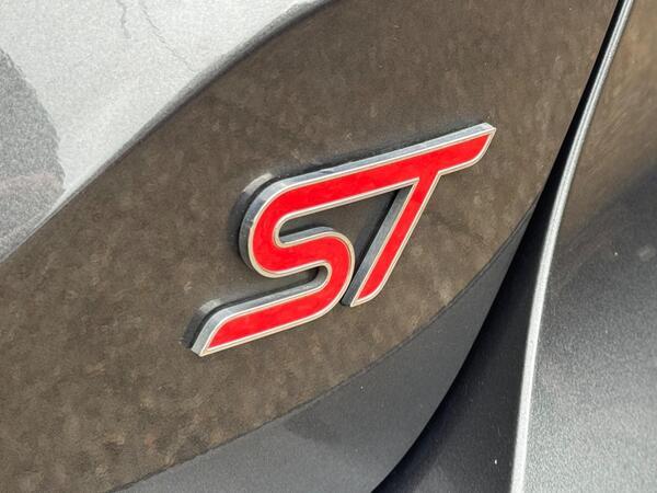 Ford Fiesta 1.5T EcoBoost ST-2 Euro 6 (s/s) 3dr
