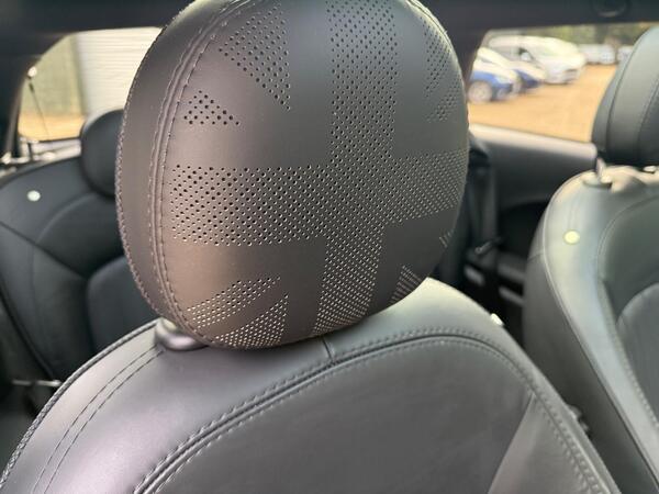 MINI Electric Hatch Cooper SE 32.6kWh Level 3 Auto 3dr