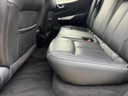 Nissan Navara 2.3 dCi Tekna Auto 4WD Euro 6 4dr at 30th