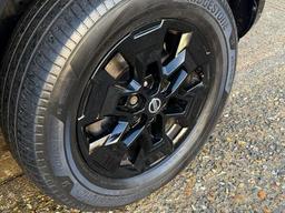 Nissan Navara 2.3 dCi N-Guard Auto 4WD Euro 6 4dr at 36th